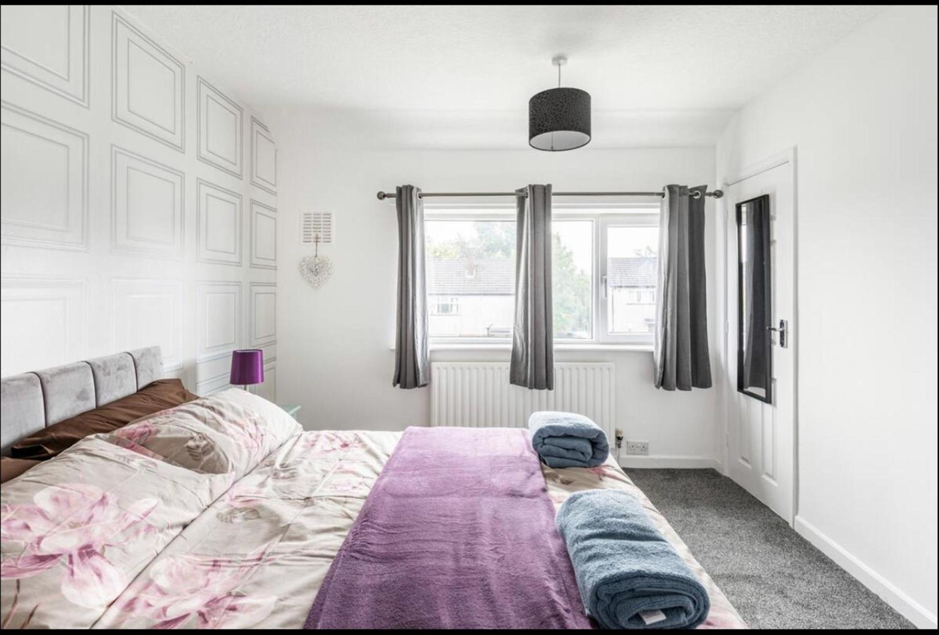 Come & Unwind In Charming 5 Bed House In Blackburn Blackburn  Zewnętrze zdjęcie