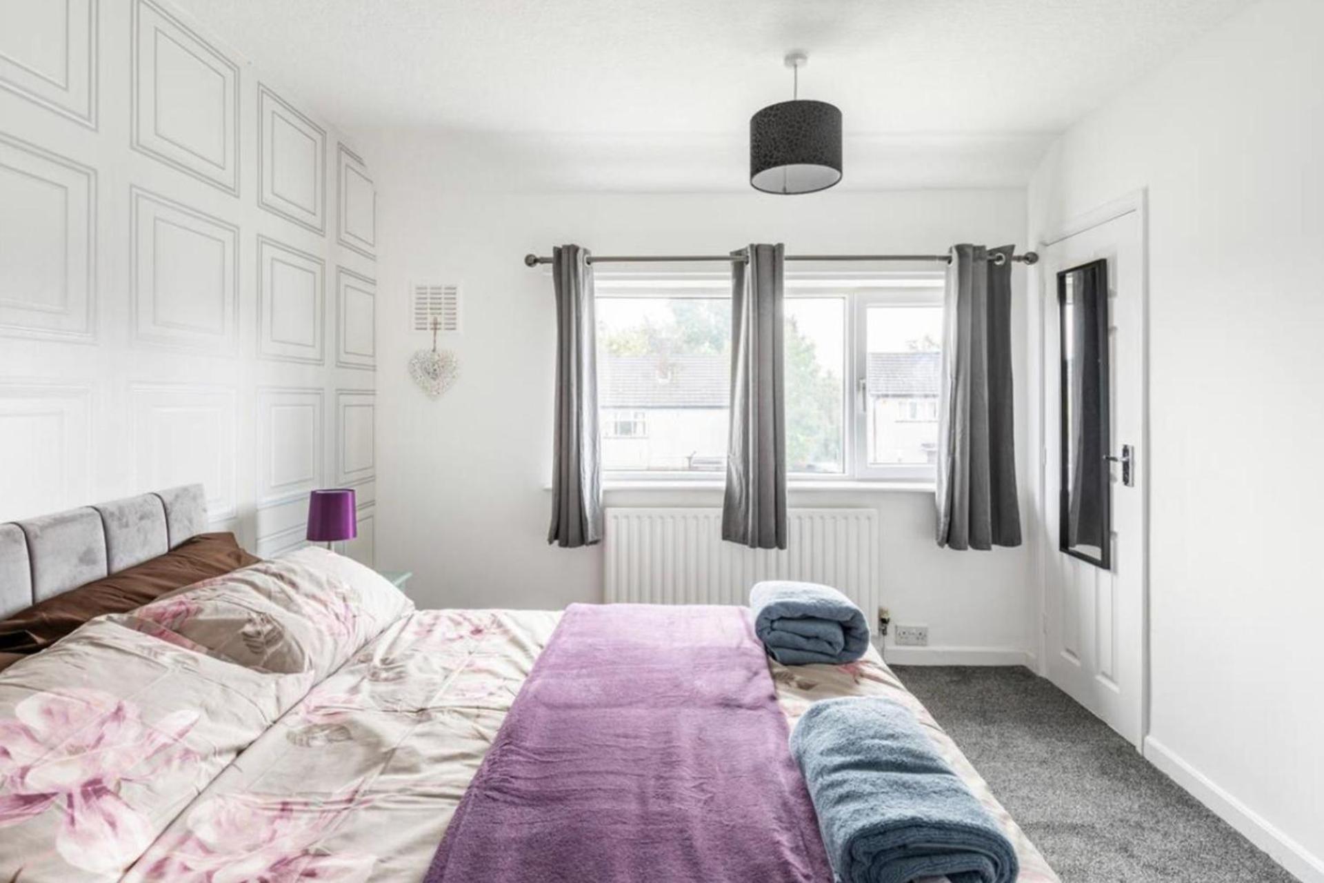 Come & Unwind In Charming 5 Bed House In Blackburn Blackburn  Zewnętrze zdjęcie